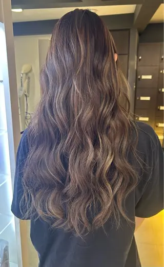 ロング カラコレなんば店所属・カラコレなんば TOPstylistのヘアスタイル