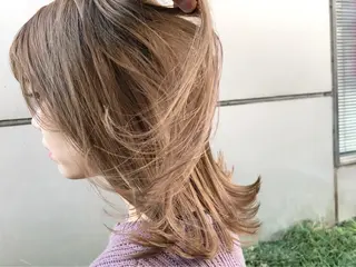 ミディアム カラー ヘアアレンジ マツエク・マツパ 韓国ヘア/レイヤー /透明感カラー❤️のヘアスタイル