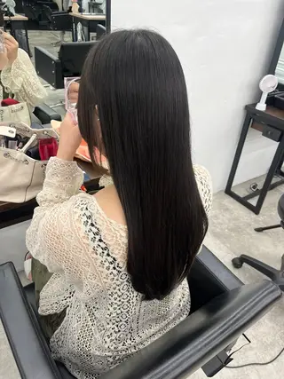 カラー ひなこ♡縮毛矯正/ 艶カラー🤍透明感のヘアスタイル