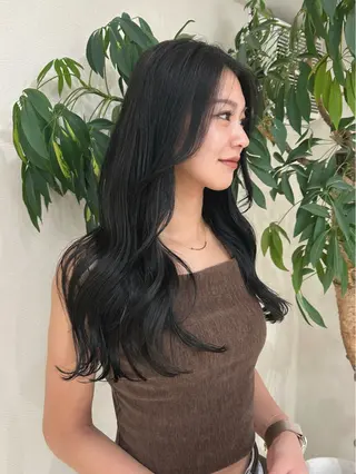 ロング favietta所属・中村 友美のヘアスタイル