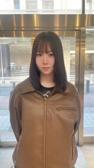 セミロング カラー&縮毛 kotojiのヘアスタイル