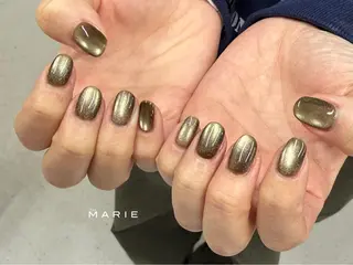 ネイル THE MARIE 表参道店所属・伊東 さやのネイルデザイン