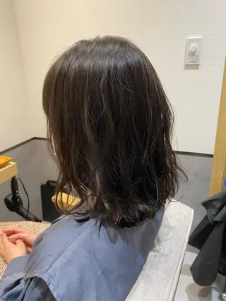 ミディアム やまぐち あやみのヘアスタイル