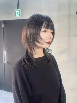 ミディアム 柏 ウルフ/レイヤー 田中佐和🐺のヘアスタイル