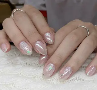 ネイル T.Lee Nail Lilyのネイルデザイン