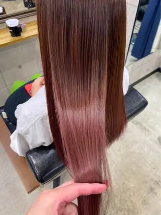 ロング かがみ/メンテナンス カット無料のヘアスタイル