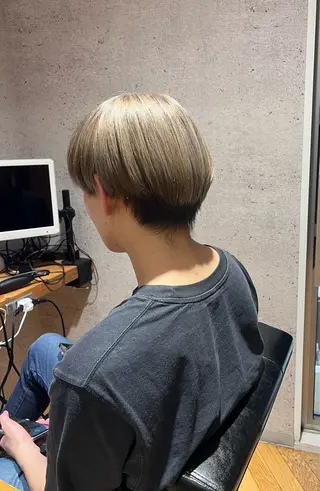 カラー rina 🤍のヘアスタイル