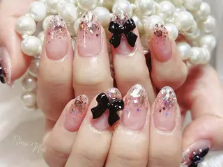 ネイル Queening 🦋のネイルデザイン