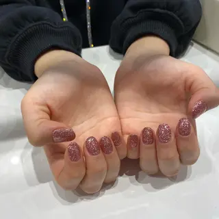 ネイル 鎌田 玲奈のネイルデザイン