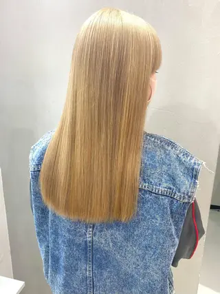 セミロング カラー Ayuna /透明感カラーのヘアスタイル