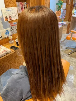 ロング 鏡原 実和のヘアスタイル
