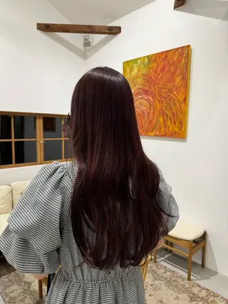 ロング カラー 亀山 友菜のヘアスタイル