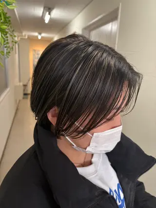 ショート カラー 佐伯 美麗のヘアスタイル