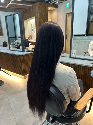 ロング 小笠原 百雪のヘアスタイル