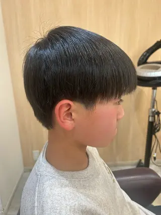 メンズ 毛流れ 癖毛カット/ 英山明未のヘアスタイル