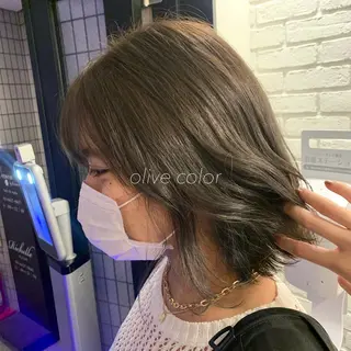 ミディアム カラー 似合わせカット得意 💛RENA💛のヘアスタイル