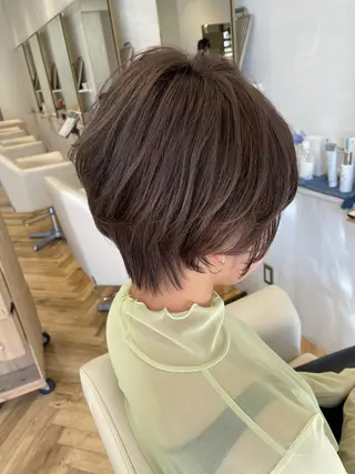 カラー 松永 夏のヘアスタイル