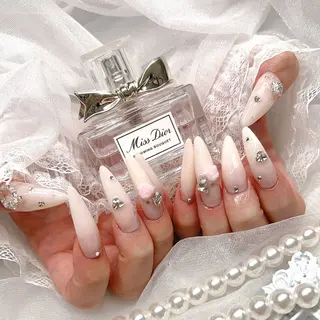 ネイル toyvenail 🎀konomiのネイルデザイン