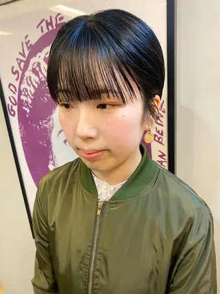 ショート デザインカラー/ボブ ブリーチカラー/ユリのヘアスタイル