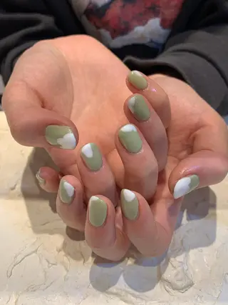 ネイル マキノ ユイのネイルデザイン