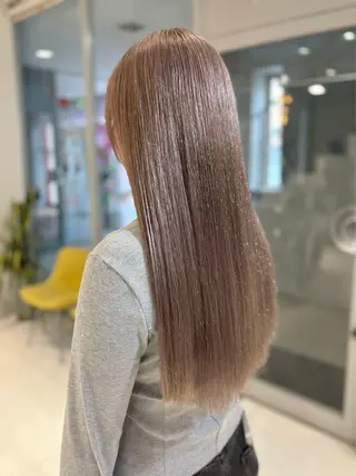 ロング カラー 浅野 匠のヘアスタイル