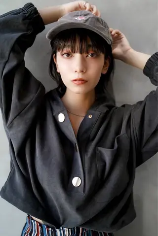 ミディアム Morishita Miyuのヘアスタイル