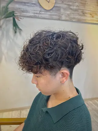 パーマ 黒田 啓太のヘアスタイル