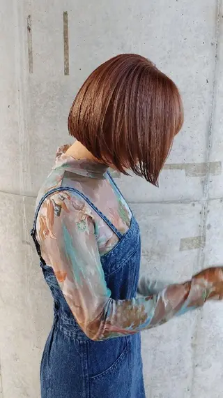 ショート ホリウチ ユキエのヘアスタイル