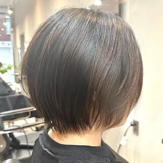 ショート ツヤ髪レイヤー/ 顔まわり/kokiのヘアスタイル