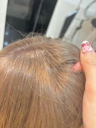 カラー 🌈コテ巻き風パーマ LOHASせいな🌈のヘアスタイル