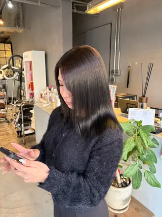 セミロング charme by sarah/ aoiのヘアスタイル