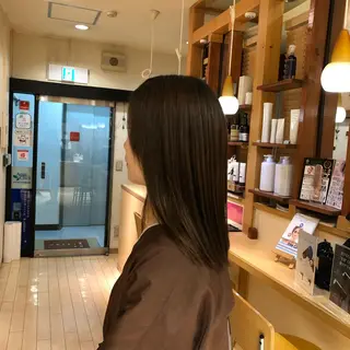 ミディアム 松﨑 亜々人のヘアスタイル