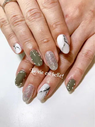 ネイル アトリエ ラヴィエベルのネイルデザイン