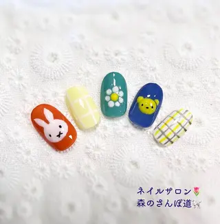 ネイル ショートネイル 森のさんぽ道のネイルデザイン
