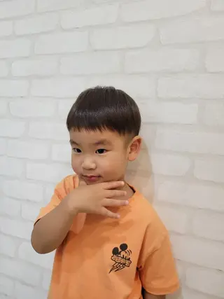 メンズ キッズ ショート ハイライト/カラー ⭐中村真冬のヘアスタイル