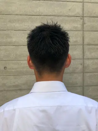 メンズ ✨色持ちの良い艶 カラー✨蟹江真世のヘアスタイル