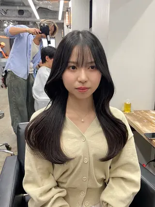 ロング カラー 新宿/韓国ヘア/ 髪質改善ストレートのヘアスタイル