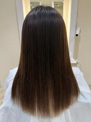 ロング カラー 小隈 彩のヘアスタイル