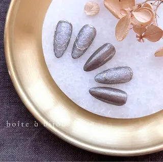 ネイル boite a bijoux Unaのネイルデザイン