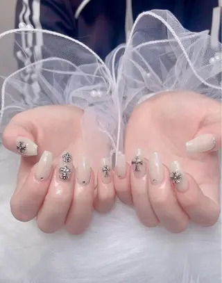 ネイル HIN NAILのネイルデザイン