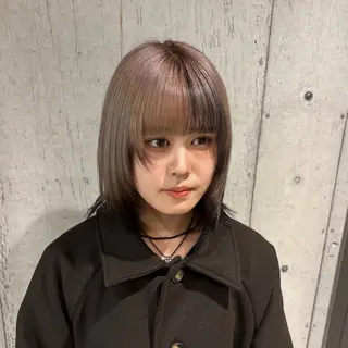 セミロング カラー ツヤ髪ハイトーン ×レイヤー🌝リオのヘアスタイル