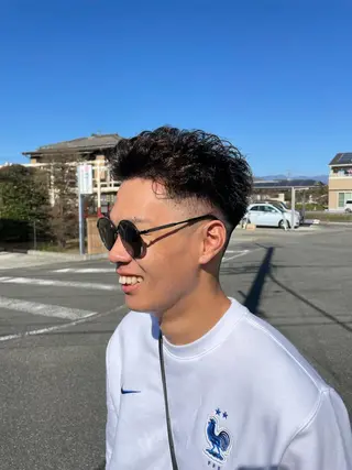 ショート パーマ メンズ 竹田 京人のヘアスタイル