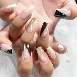 ネイル I pinknail 韓国風·持ち込み専門のネイルデザイン