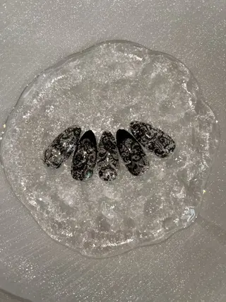 ネイル CHER NAIL(シェルネイル)所属・cher loydのネイルデザイン