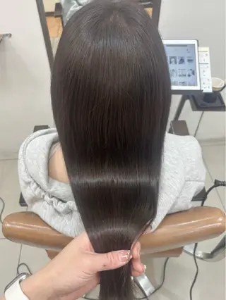 セミロング カラー 頭皮×髪質改善 透明感カラー💎中村のヘアスタイル