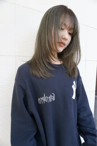 セミロング カラー Pia ツボイ ケイタのヘアスタイル