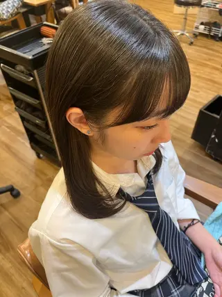 セミロング 林 花鈴🐇🌸のヘアスタイル