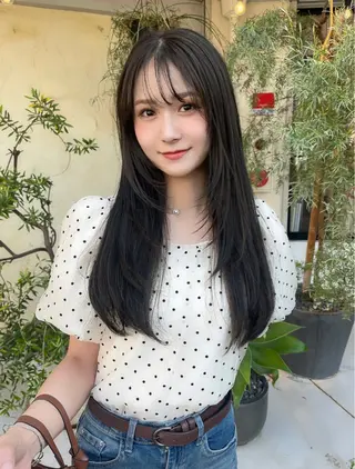 ロング 阪東 智春のヘアスタイル