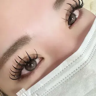 マツエク・マツパ REBYNA見石店所属・【リバイン】 airiのマツエク・マツパデザイン