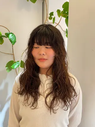 ロング パーマ 吉永 琴香のヘアスタイル